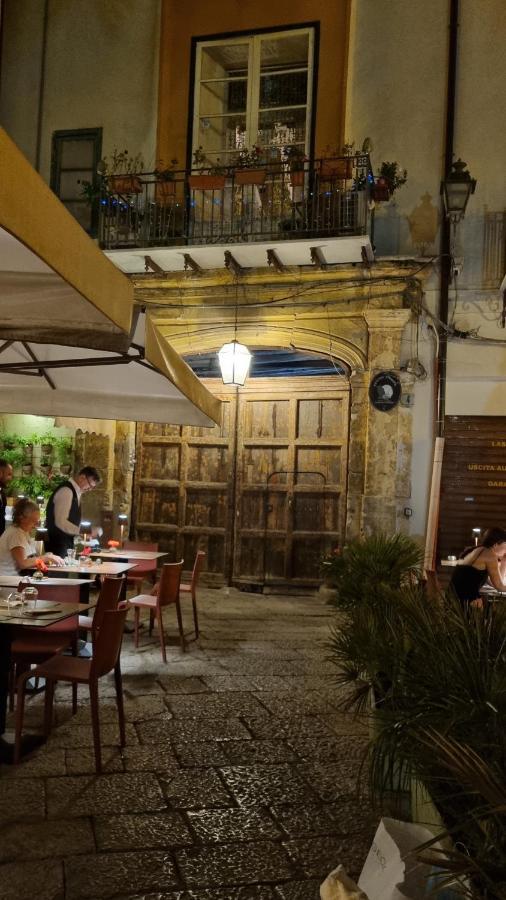 2 Sicilie Rooms And Suite In Centro Palermo Luaran gambar